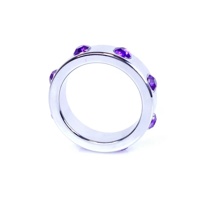 Boss Series Metal Cock Ring With Purple Diamonds Large - metalowy pierścień erekcyjny, zdobiony