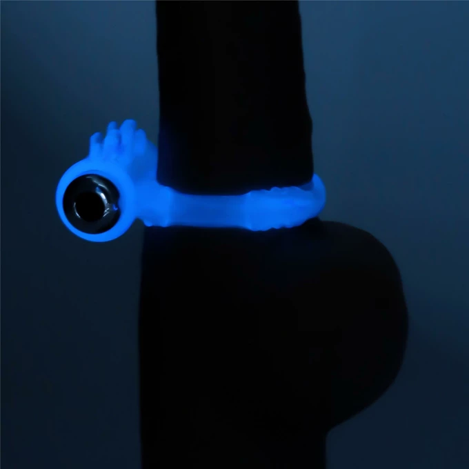 Lovetoy Lumino Play Vibrating Penis Ring - Wibrujący pierścień erekcyjny świecący w ciemności