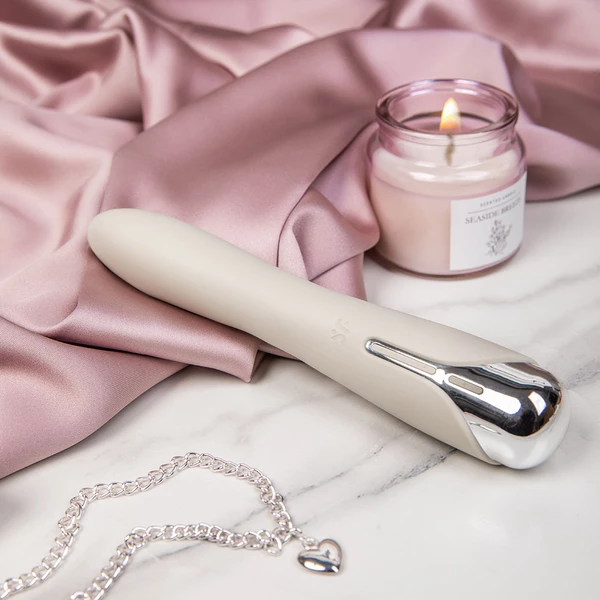 Satisfyer Spinning Vibe Beige 1 - Wibrator klasyczny z funkcją rotacji, Beżowy