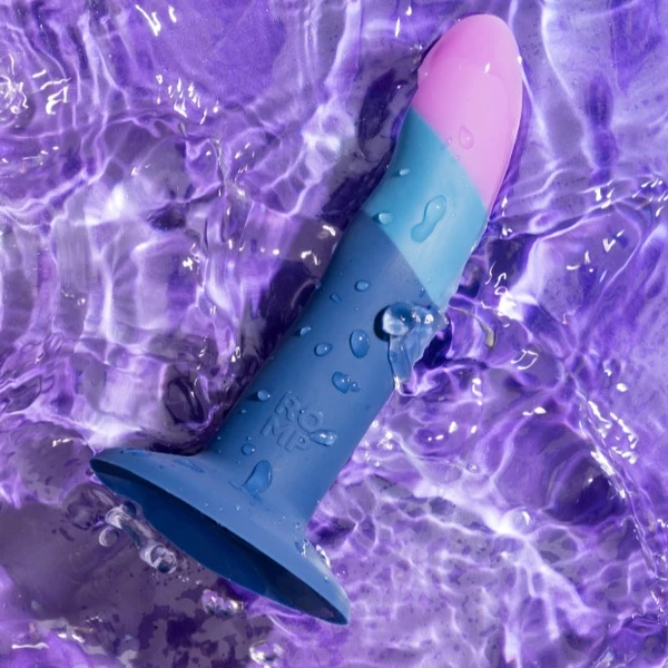 Romp Piccolo, Hit The Right Note - Dildo z przyssawką