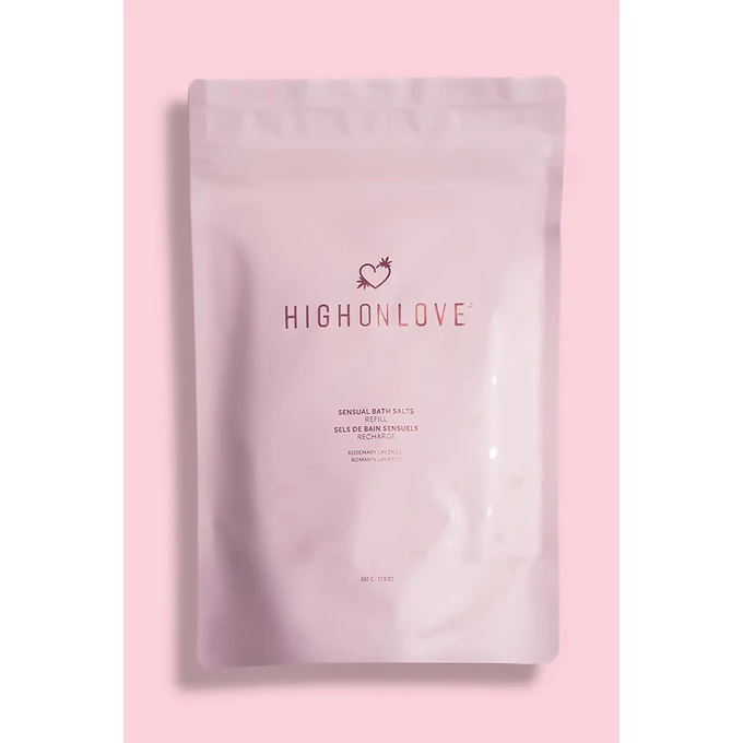 High on Love Sensual Bath Salts 500G - Sól do kąpieli, pąki róż i olej konopny