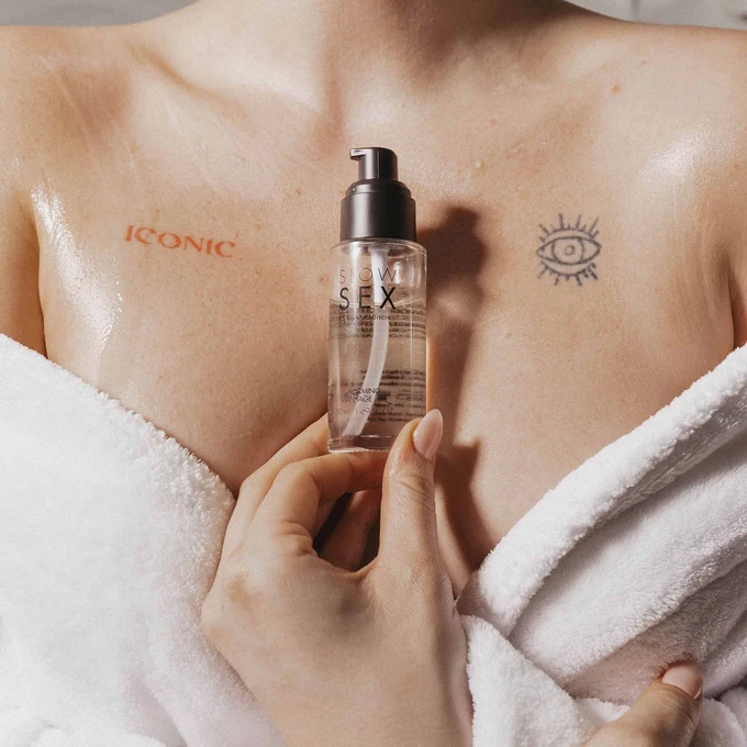 Bijoux Indiscrets  Slow Sex - rozgrzewający olejek do masażu