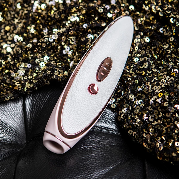 Satisfyer Luxury Pret a Porter -  masażer łechtaczki