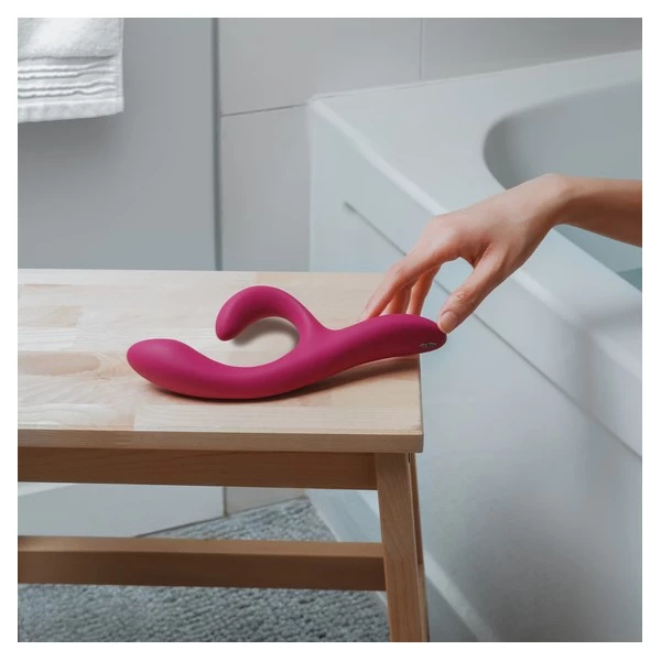 We-Vibe Nova 2 - wibrator króliczek