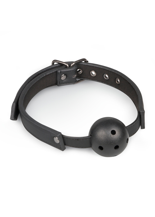Easy Toys Ball Gag With Pvc Ball Black - Knebel z kulką, czarny ⚫ DARMOWA DOSTAWA od 299zł ⚫ DYSKRETNA PRZESYŁKA 24H Z POLSKI ⚫