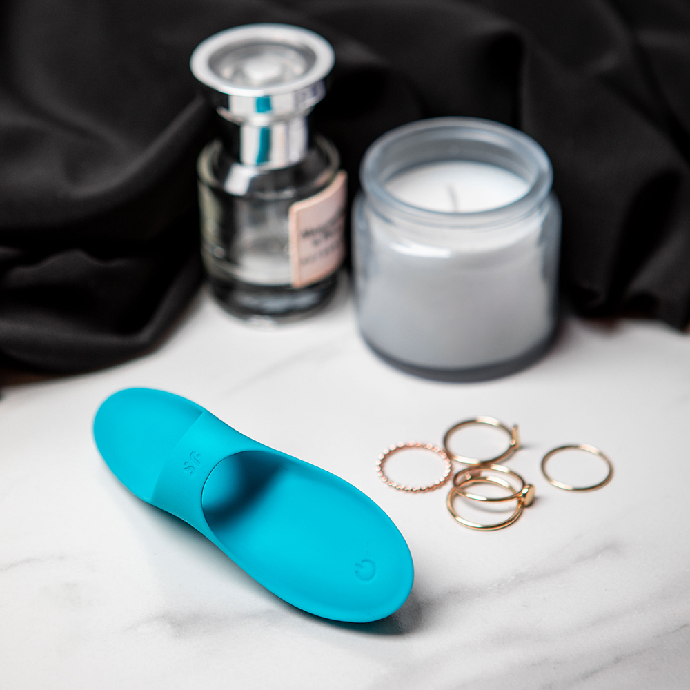 Satisfyer Teaser Finger Vibrator (light blue) - Wibrator na palec, Niebieski ▶️▶️ DYSKRETNIE ▶️ GWARANCJA ▶️ PRZESYŁKA 24h ▶️