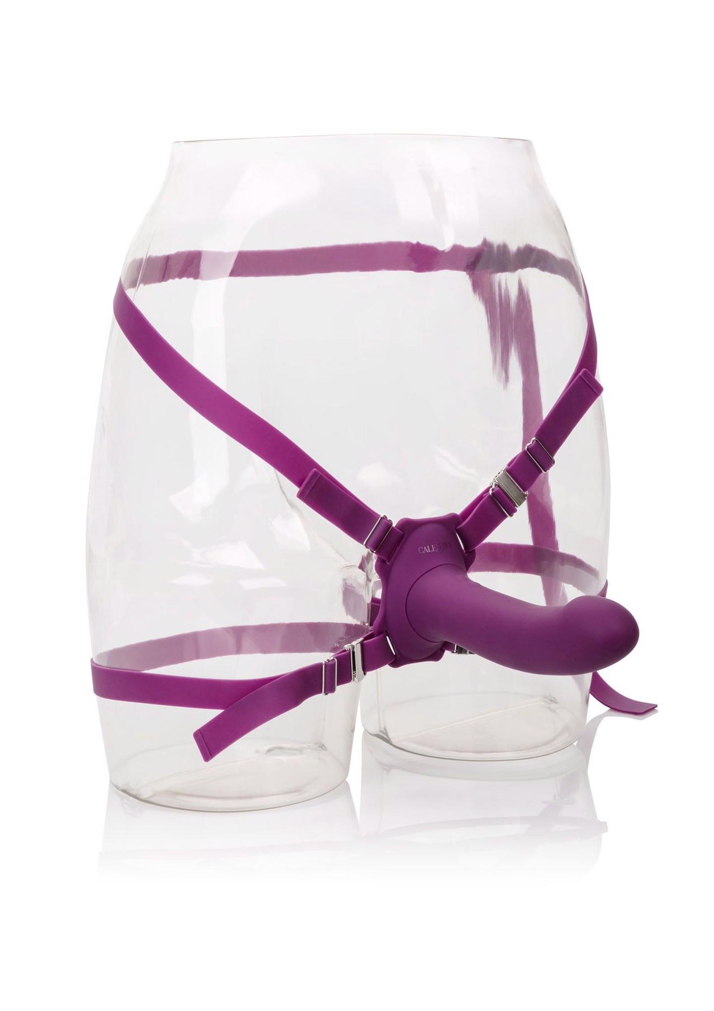 CalExotics Me2 Rumbler Purple - Wibrujący strap on w zestawie z dildo ▶️▶️ DYSKRETNIE ▶️ GWARANCJA ▶️ PRZESYŁKA 24h ▶️