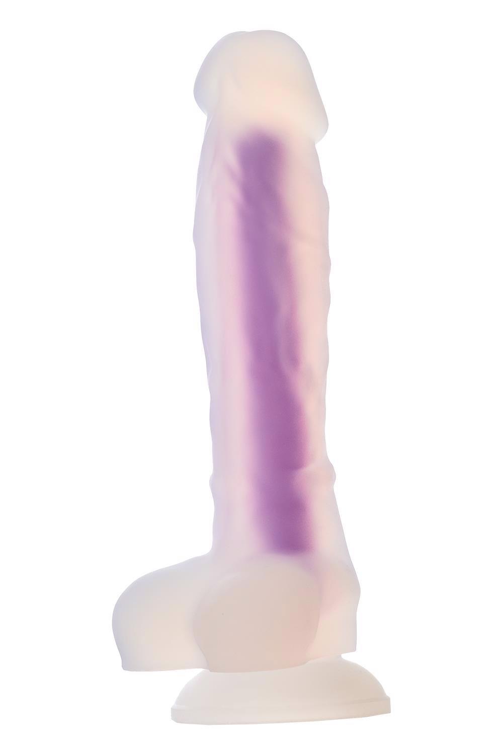 Radiant Glow In The Dark Dildo Medium Purple - Dildo na przyssawce świecące w ciemności, Fioletowy ▶️▶️ DYSKRETNIE ▶️ GWARANCJA ▶️ PRZESYŁKA 24h ▶️