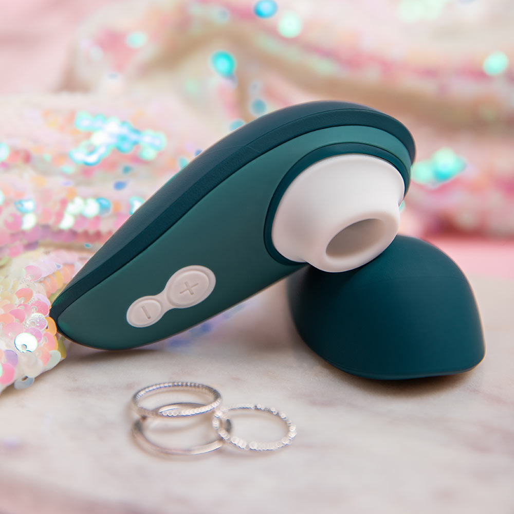 Womanizer Liberty 2 - Bezdotykowy stymulator łechtaczkowy, Niebieski ⚫ DARMOWA DOSTAWA od 299zł ⚫ DYSKRETNA PRZESYŁKA 24H Z POLSKI ⚫