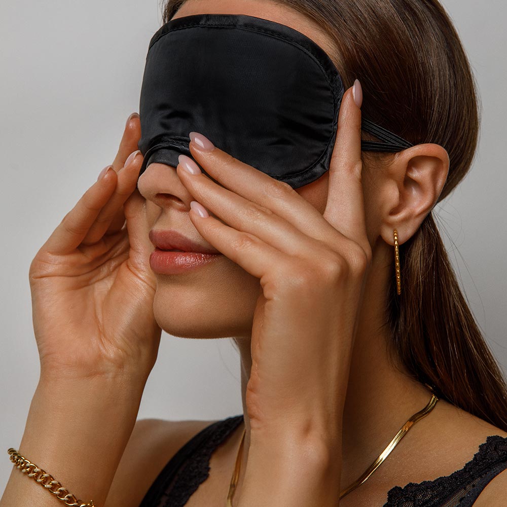 Crushious Satin Blindfold - Opaska na oczy, Czarna ⚫DYSKRETNA PRZESYŁKA 24h Z POLSKI ⚫
